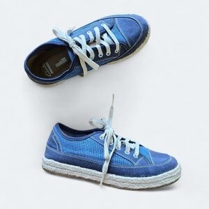 Clarks Narrative Azella Prosper Soft Cushion Blue Low Top Espadrille Sneakers